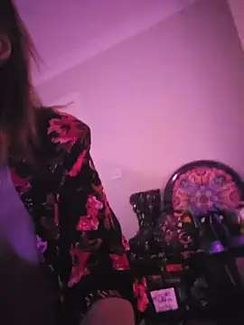 lonely Cosplay chick online show from November 22, 4:42 pm