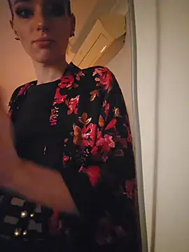 lonely Cosplay chick online show from October 25, 1:08 pm