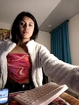 caramel doll   online show from October 15, 2:03 am