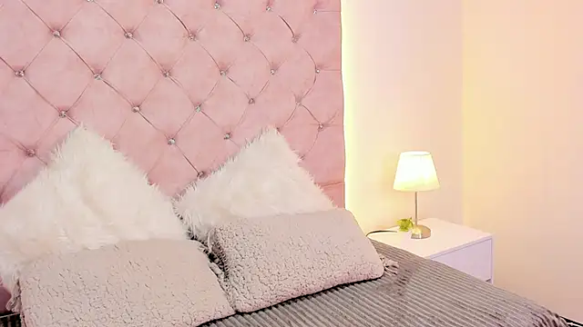 AliciaMoonx online show from November 15, 1:34 pm