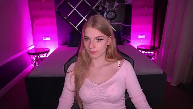 ViviAnneD online show from October 18, 7:48 pm