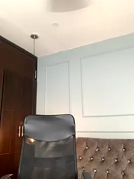 Rose monroee online show from November 12, 7:34 pm