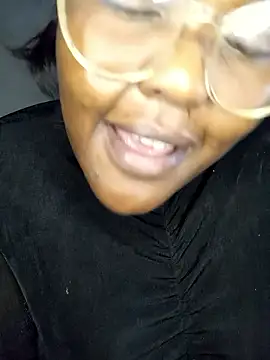 BigBootyBitch96 online show from January 9, 9:52 pm