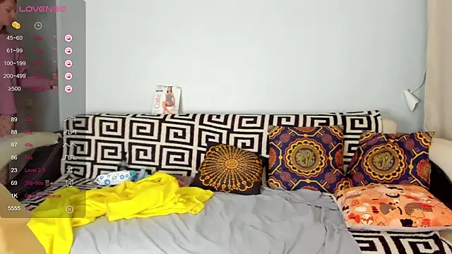 Amalia Mio online show from November 3, 11:03 am