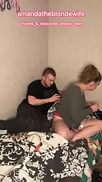 amandatheblondewife online show from March 13, 4:25 am