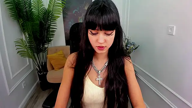 TiffanyYounge online show from January 11, 8:14 pm