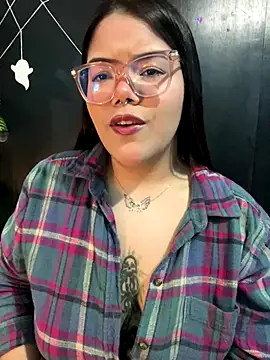 GabrielleMarsh1 online show from November 18, 2:45 am