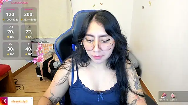 LoveLyy- online show from December 16, 10:37 pm