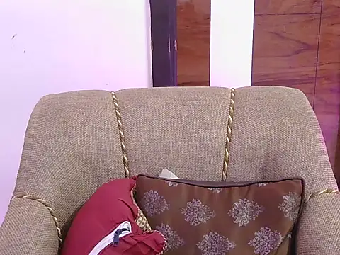 cute zaraa online show from November 26, 5:19 am