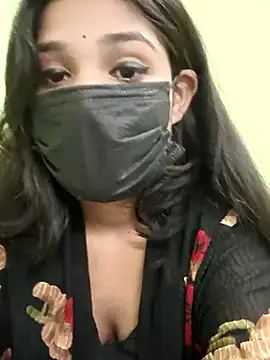 Beautiful Eye online show from December 4, 6:52 pm