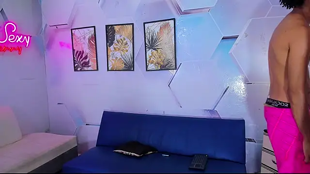 Justin rain online show from November 25, 9:15 pm