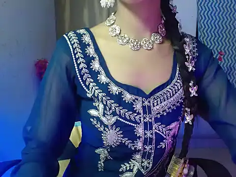 Roiseeee online show from March 14, 5:08 am