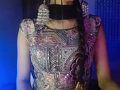 Roiseeee online show from February 28, 8:47 am