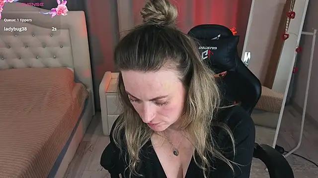 ocean pleasure online show from October 9, 8:13 pm