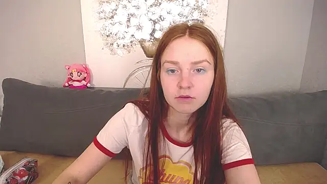 Evarey  online show from October 14, 4:59 am