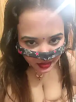 Beauty Queen Soniya online show from April 8, 8:33 pm