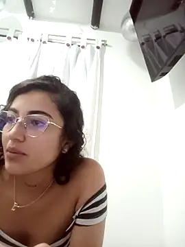 Camila-marinn online show from October 19, 12:23 am