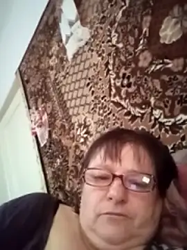 MilaCold5443 online show from March 27, 1:01 pm