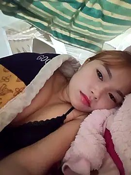 Rabbit-small online show from December 18, 2:27 am