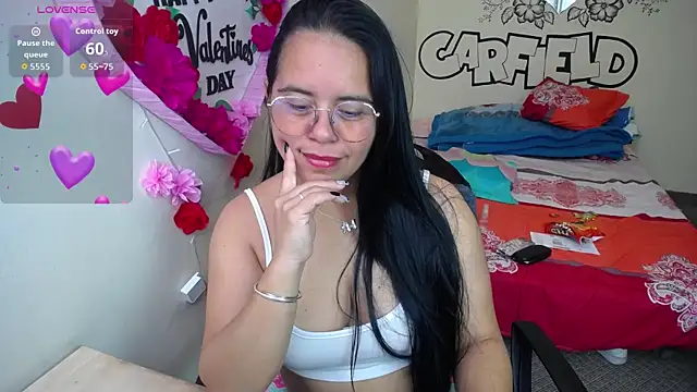 Miss  kendra  online show from February 22, 4:52 pm