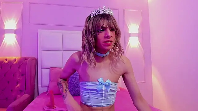 Baby Lannie online show from October 19, 4:03 am