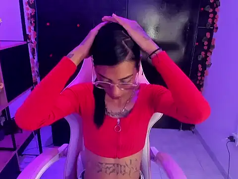 KarlaSlutSkinny   online show from February 21, 8:42 pm