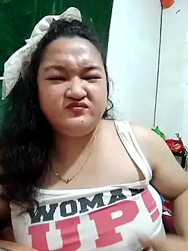 sweetannie13 online show from October 12, 6:21 pm