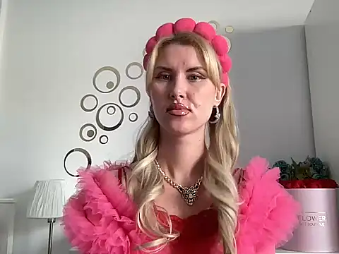 Ilymaris online show from February 10, 8:50 am