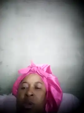 SquirtingQueen  online show from March 12, 5:54 am