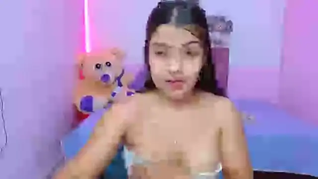 zara cute online show from December 19, 12:41 pm