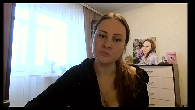 MeadowEyes online show from October 31, 1:04 pm