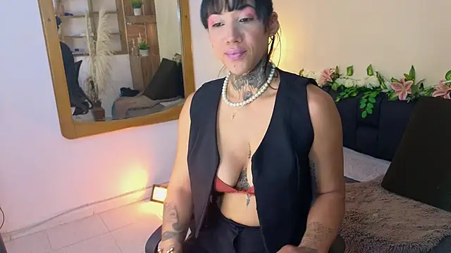 Mary rabbit online show from October 12, 1:46 pm