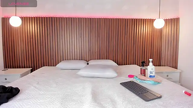 Foxy Kylie online show from November 14, 7:58 pm