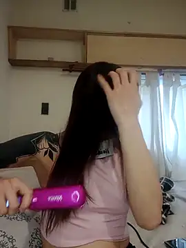 Chinitaluna online show from November 29, 8:35 pm