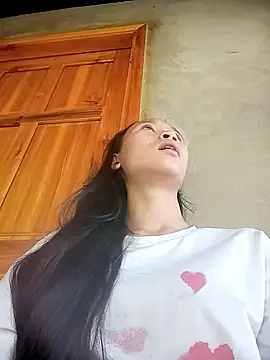 minachao- online show from April 5, 8:02 am