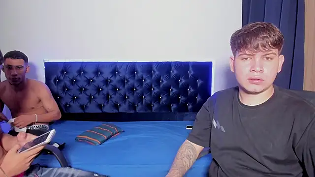 isaac master77 online show from October 12, 3:20 am