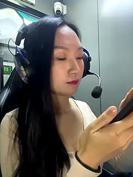 Winona88 online show from October 18, 11:46 am