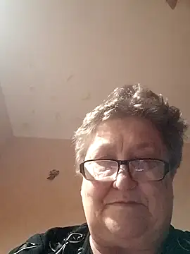 Katherine735 online show from November 24, 8:22 pm