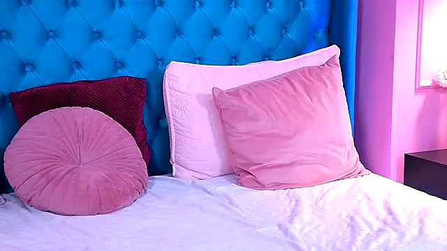 TaliaMorenne online show from November 29, 6:23 pm