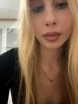 JudithCarly online show from November 10, 9:54 pm