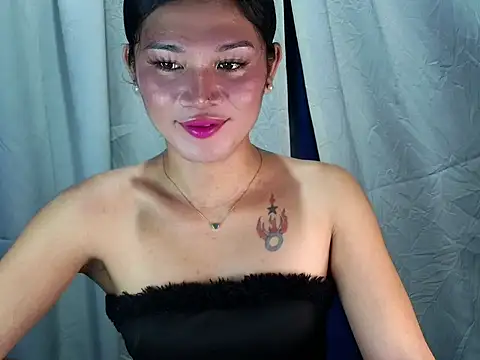 Sephine 2121 online show from October 13, 11:35 am