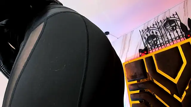 Evangelinejoness  online show from October 28, 12:33 pm