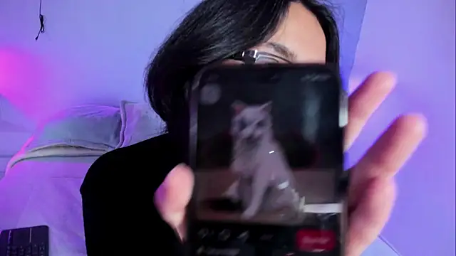 HollyPeach online show from October 20, 8:12 pm