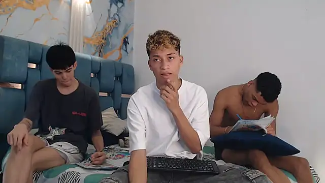 EMPIRE BOYS1 online show from March 18, 7:41 pm