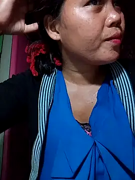 sweet lara33 online show from October 12, 7:22 am