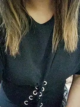 Tanha18 online show from February 22, 4:19 pm