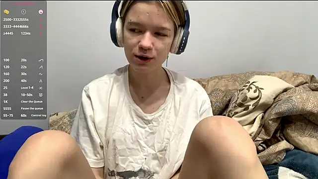 LorRebak online show from November 11, 10:45 am