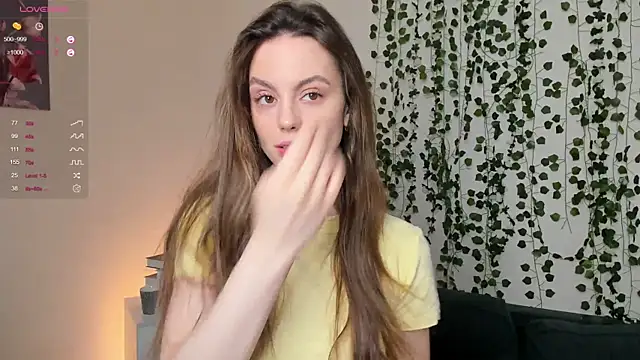 sweet and flirt online show from November 22, 6:49 am