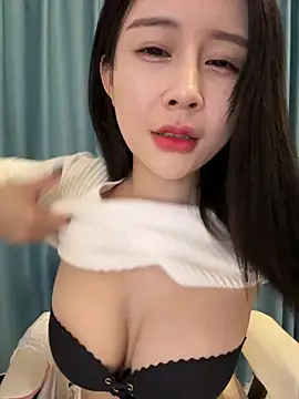 yiyi 3523 online show from March 10, 2:54 pm