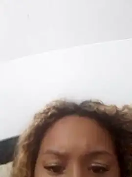 Camilanifeta online show from January 5, 6:55 pm